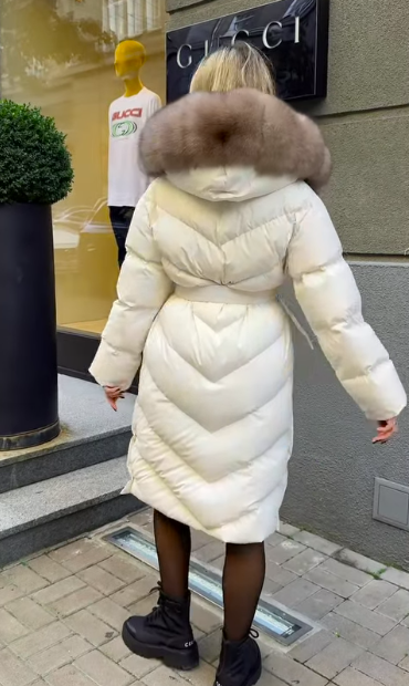 Lucie | Lehká bunda s límcem z kožešiny
